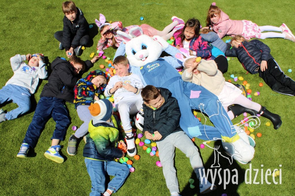 W wielkanocnym klimacie - Wyspa Dzieci w Algonquin